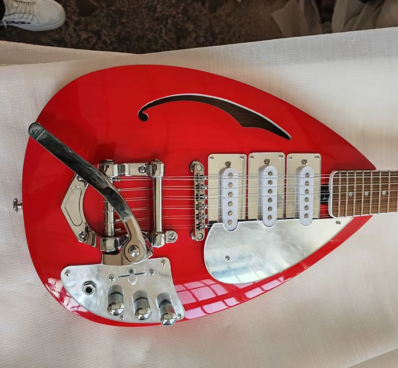 Dobro Resonator Guitar - 12 String Vintage Style Electric Guitar